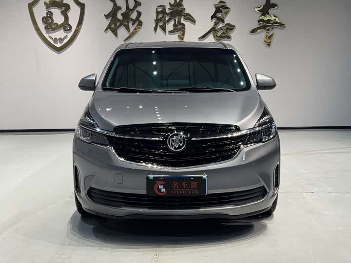 Фото 1 - Buick GL8 ES