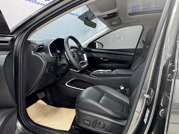 Фото 8 - Hyundai Tucson L