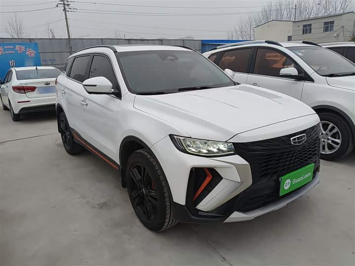 Фото 4 - Geely Atlas