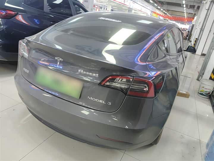 Фото 7 - Tesla Model 3