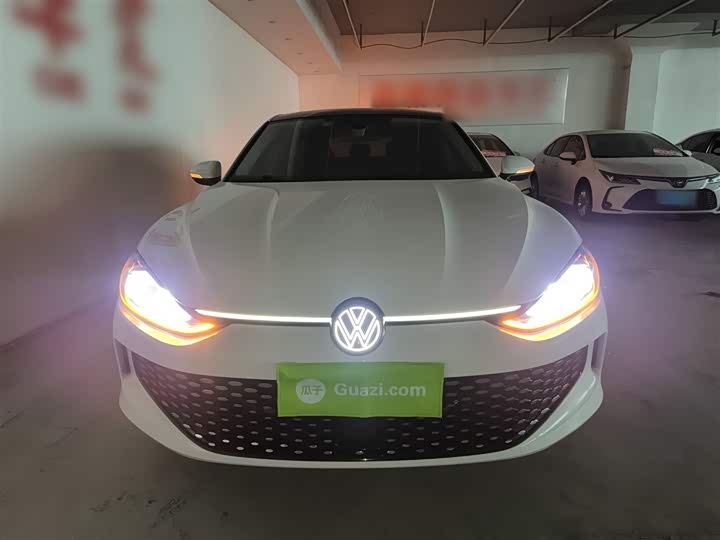 Фото 3 - Volkswagen Lamando L