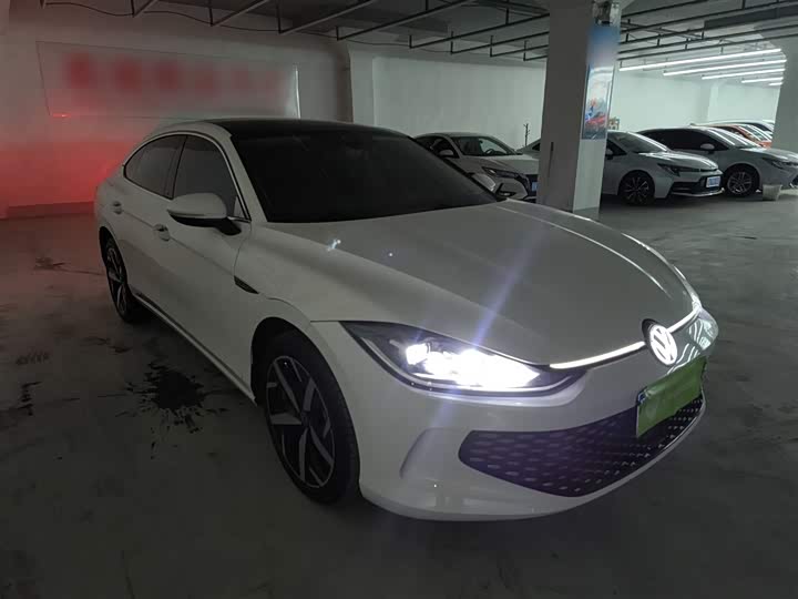 Фото 4 - Volkswagen Lamando L