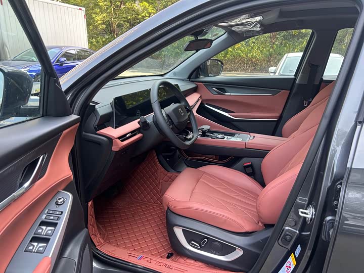 Фото 4 - Changan CS75 Plus