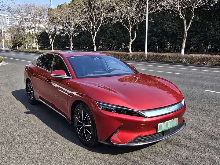 Фото 3 - BYD Han