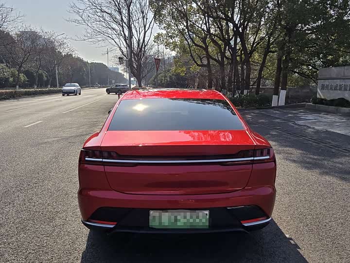 Фото 5 - BYD Han