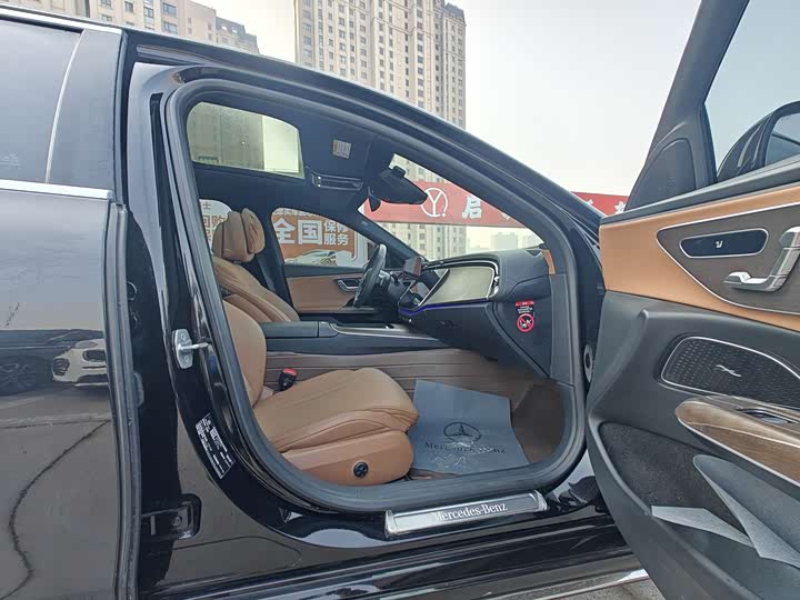 Фото 8 - Mercedes-Benz E-Class