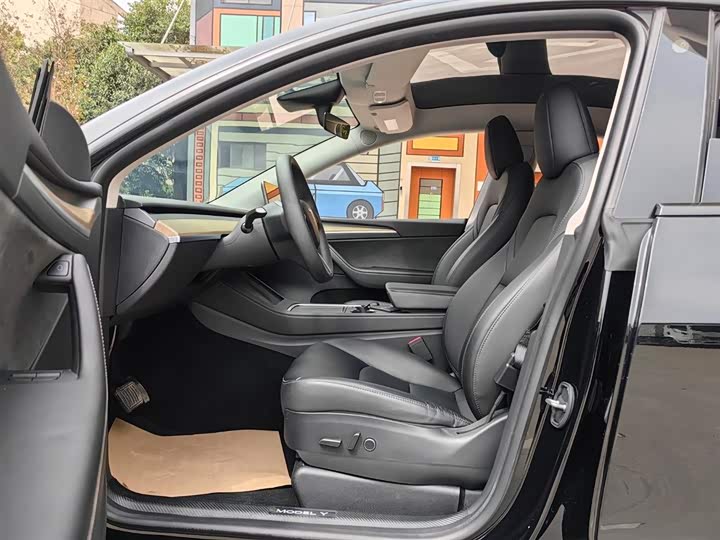 Фото 5 - Tesla Model Y