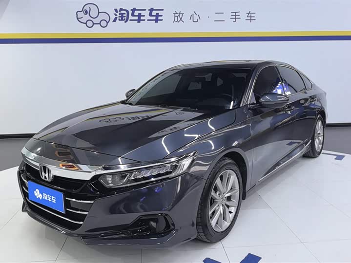 Фото 1 - Honda Accord