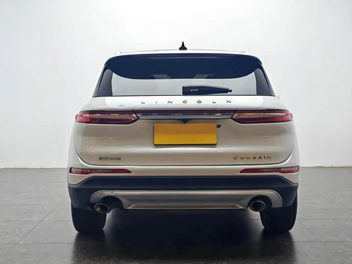 Фото 6 - Lincoln Corsair