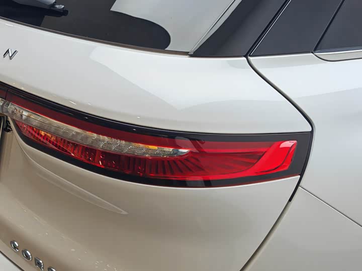 Фото 7 - Lincoln Corsair