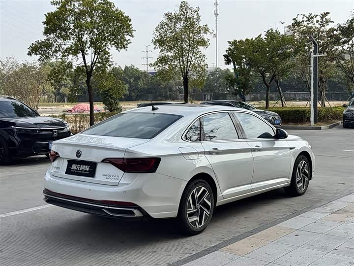 Фото 7 - Volkswagen Sagitar L