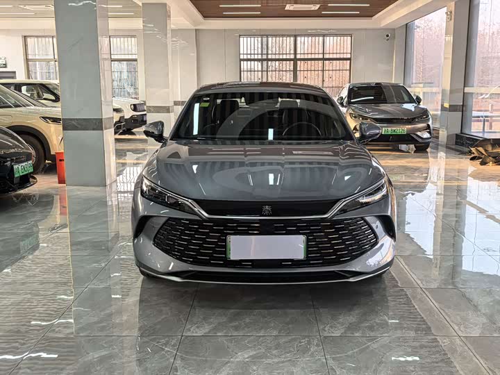 Фото 2 - BYD Qin L