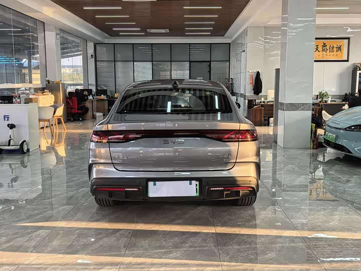 Фото 3 - BYD Qin L