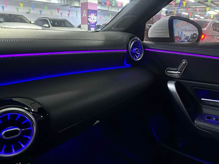 Фото 6 - Mercedes-Benz A-Class