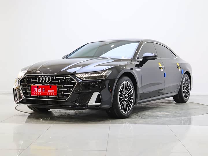 Фото 2 - Audi A7L