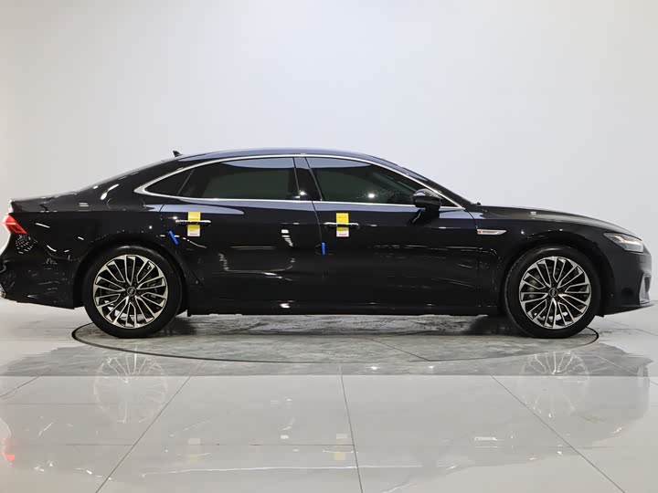 Фото 6 - Audi A7L