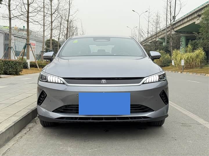 Фото 2 - BYD Qin Plus