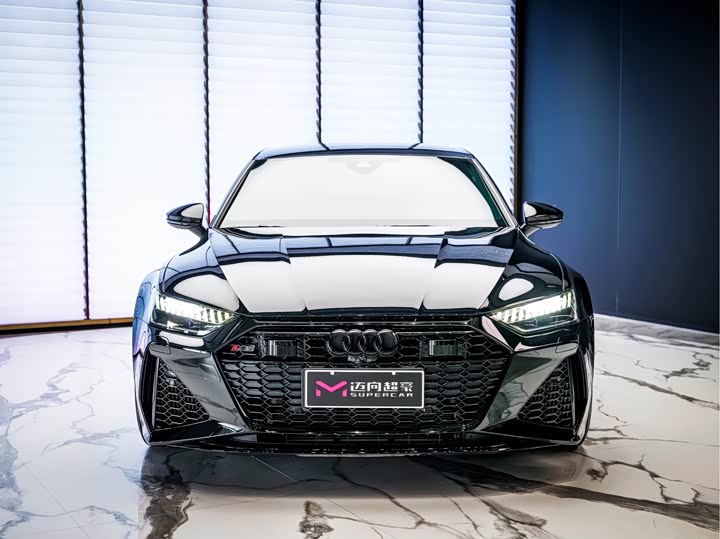 Фото 2 - Audi RS 7