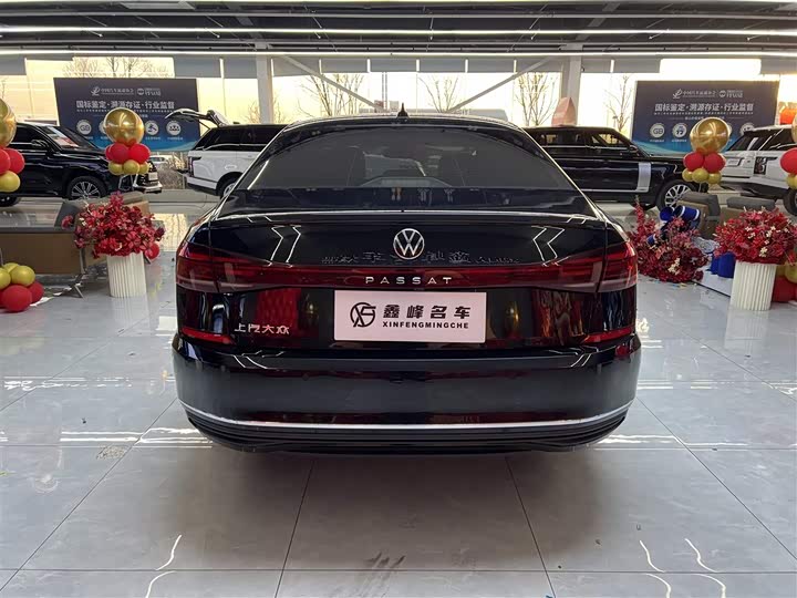 Фото 6 - Volkswagen Passat