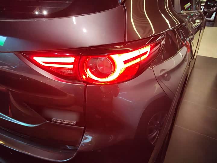 Фото 8 - Mazda CX-5