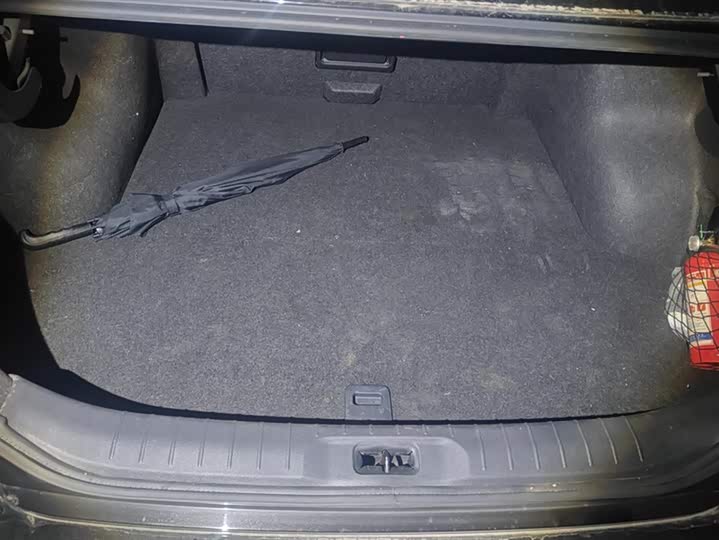 Фото 4 - Nissan Teana