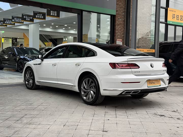 Фото 6 - Volkswagen CC