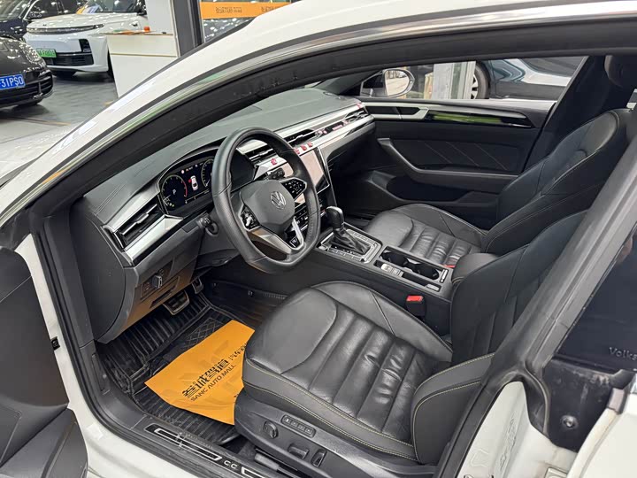 Фото 8 - Volkswagen CC