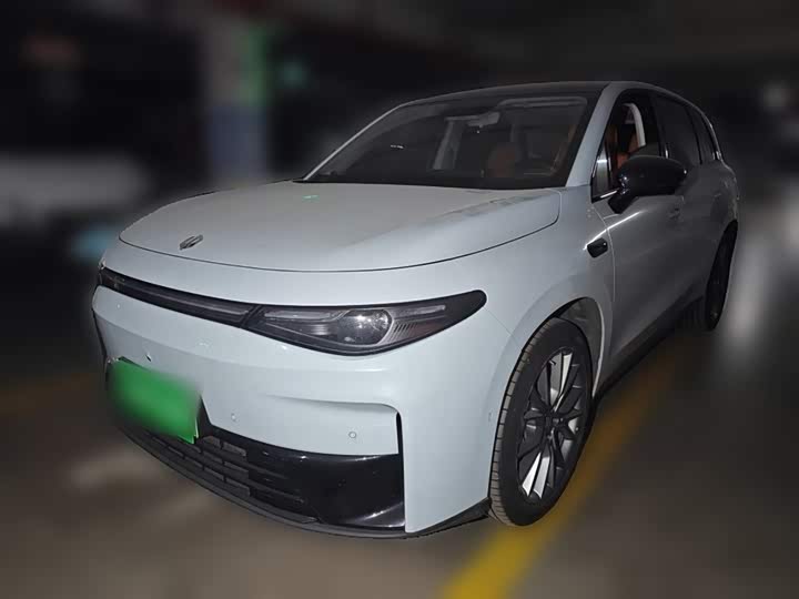 Фото 2 - Leapmotor C10