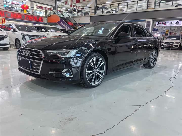 Фото 1 - Audi A6L