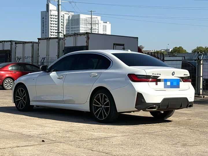 Фото 9 - BMW 3 Series