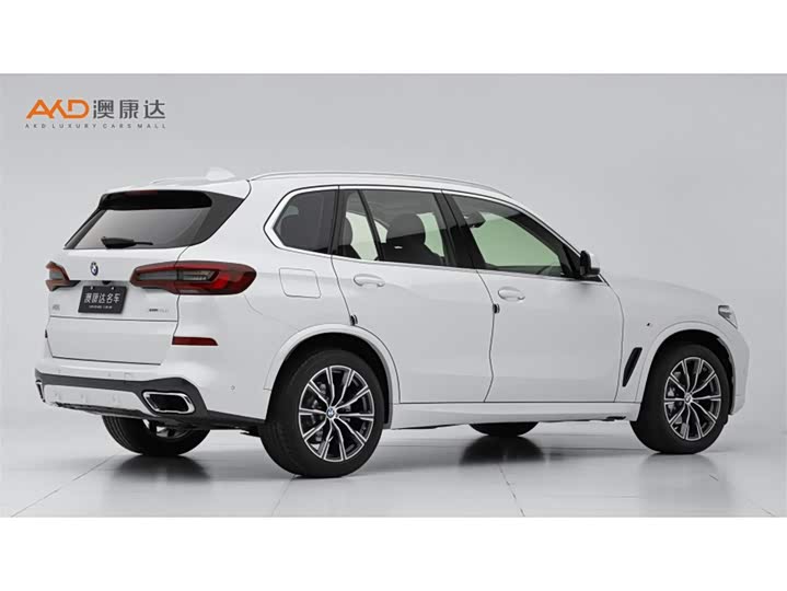 Фото 3 - BMW X5