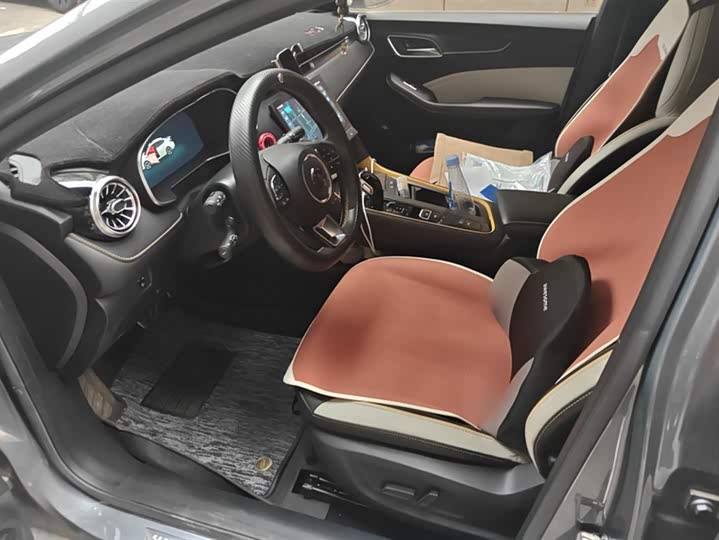 Фото 9 - MG Motor 6