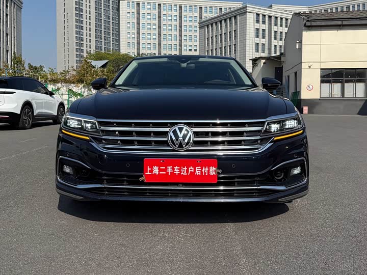 Фото 2 - Volkswagen Phideon