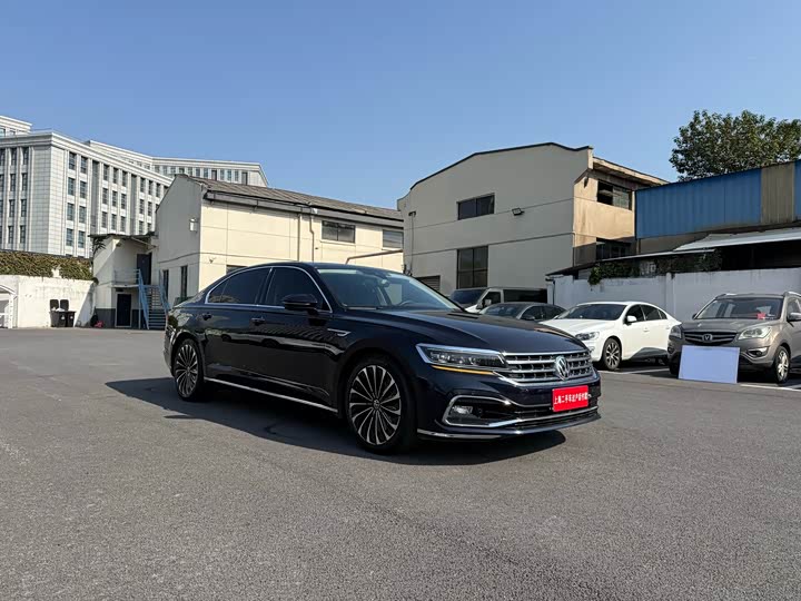 Фото 3 - Volkswagen Phideon