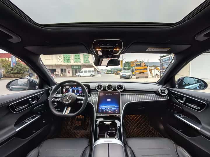 Фото 7 - Mercedes-Benz C-Class