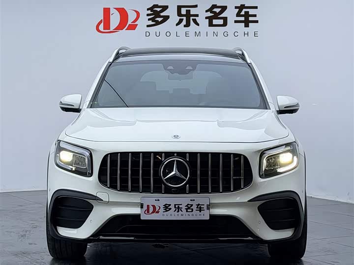 Фото 2 - Mercedes-Benz GLB-Class