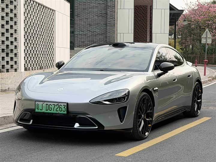 Фото 1 - Xiaomi SU7