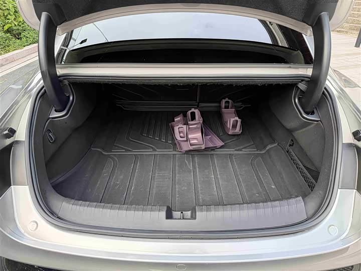 Фото 4 - Xiaomi SU7