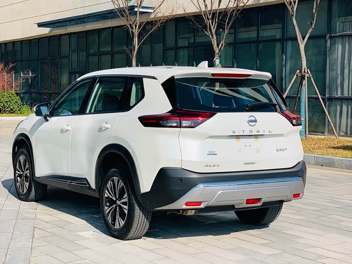 Фото 5 - Nissan X-Trail