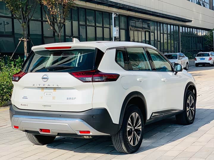 Фото 6 - Nissan X-Trail