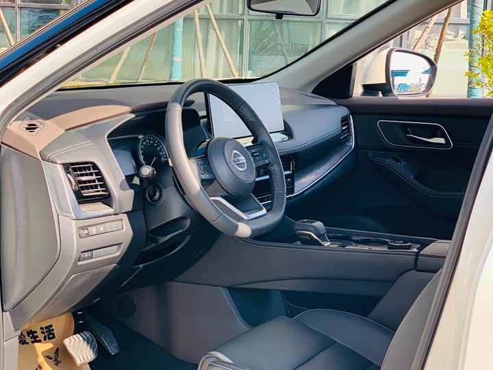 Фото 7 - Nissan X-Trail