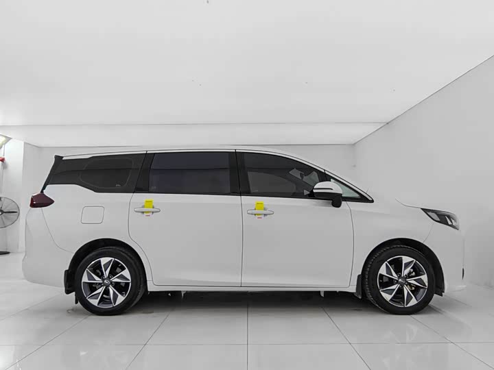 Фото 8 - GAC Trumpchi M6