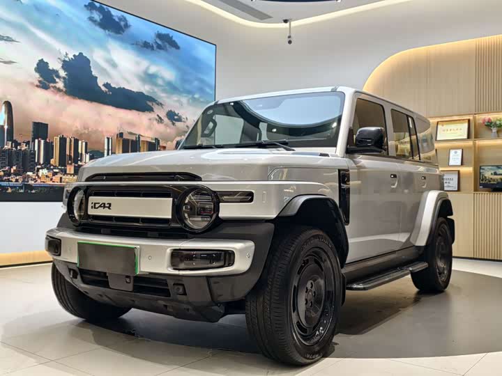 Фото 1 - Chery iCar V23