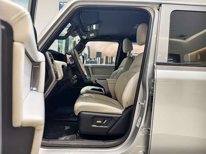 Фото 8 - Chery iCar V23