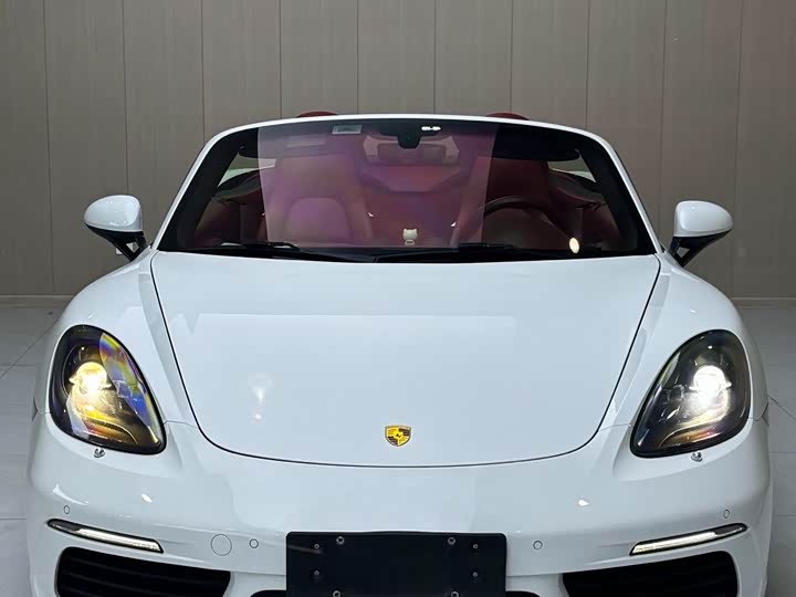 Фото 2 - Porsche 718