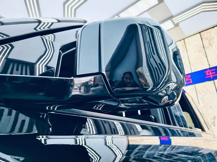 Фото 6 - Land Rover Defender