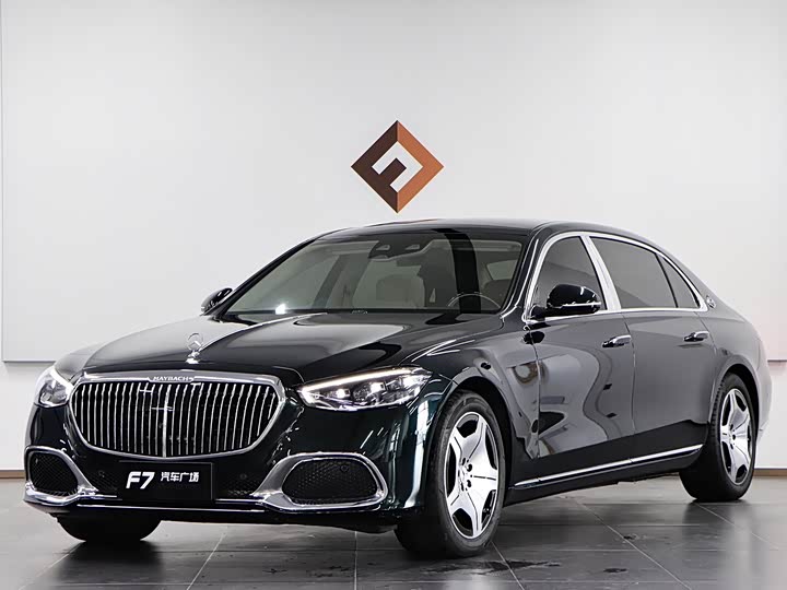 Фото 1 - Mercedes-Benz Maybach S-Class