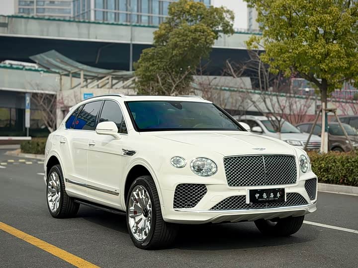 Фото 2 - Bentley Bentayga