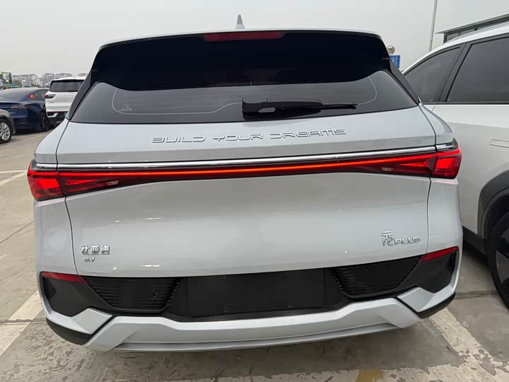 Фото 8 - BYD Yuan Plus