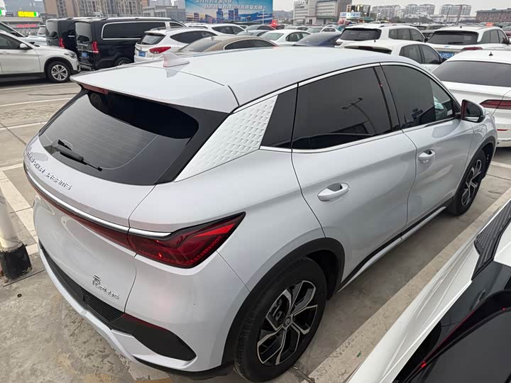 Фото 9 - BYD Yuan Plus